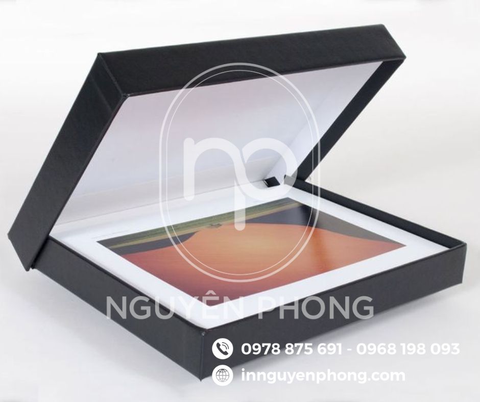 in-hop-giay-dung-tranh